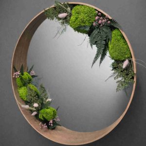 Miroir rond 60 cm végétalisé en composition libre, entourage plaqué noyer naturel et tablette décorative – création artisanale unique, végétaux stabilisés sans entretien, livraison France